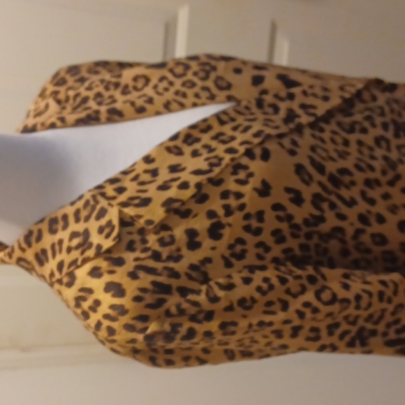 House of Harlow 1960 x REVOLVE Delaney Duster in Leopard - Picture 3 of 12